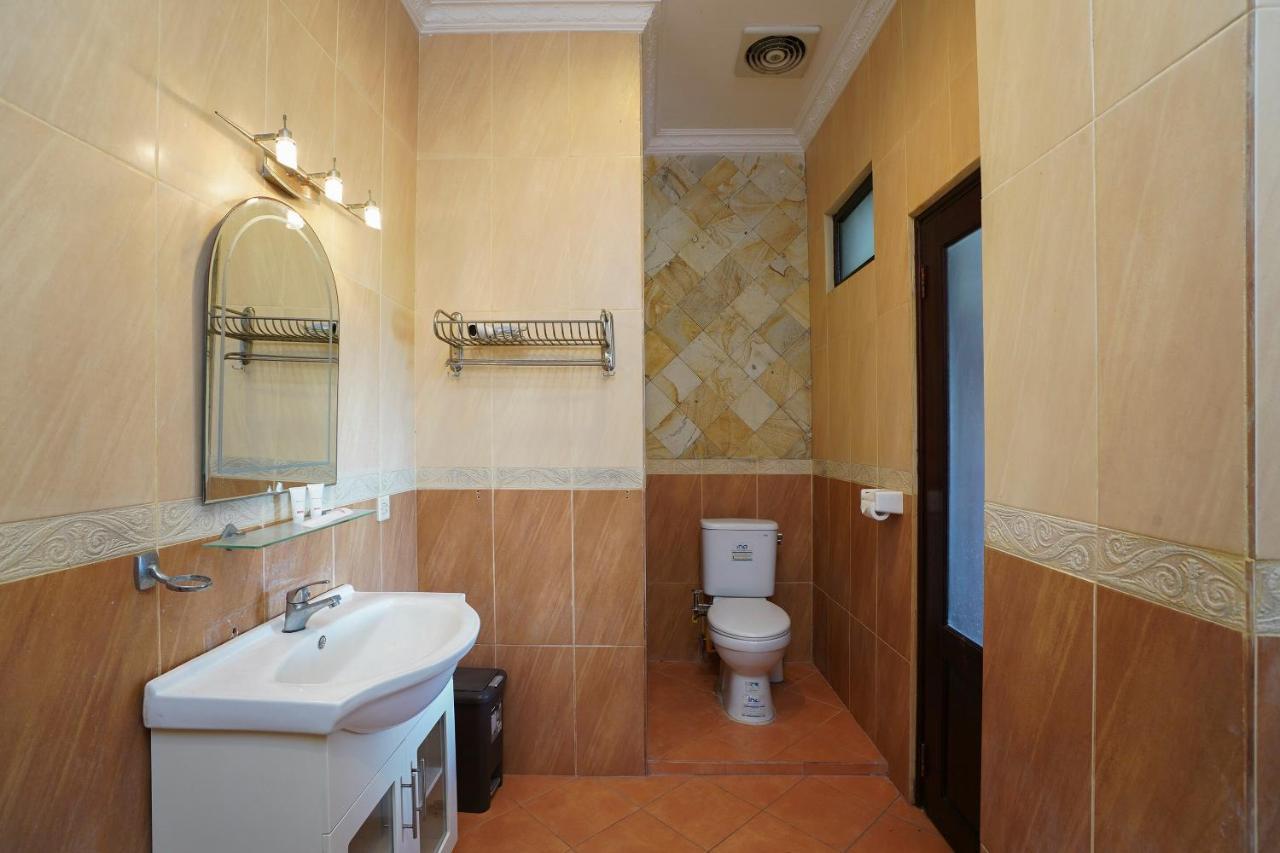 Oyo 2321 Griya Shanti Homestay Ketewel Exterior foto