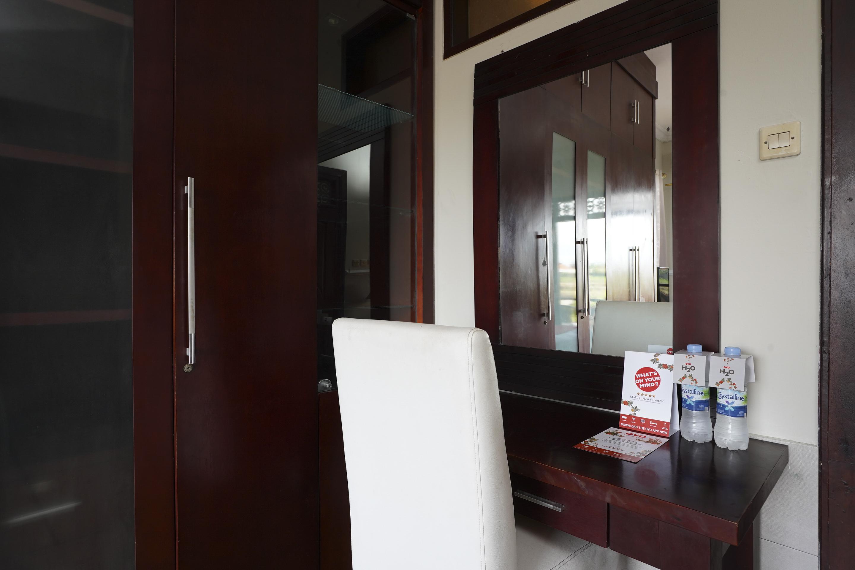 Oyo 2321 Griya Shanti Homestay Ketewel Exterior foto