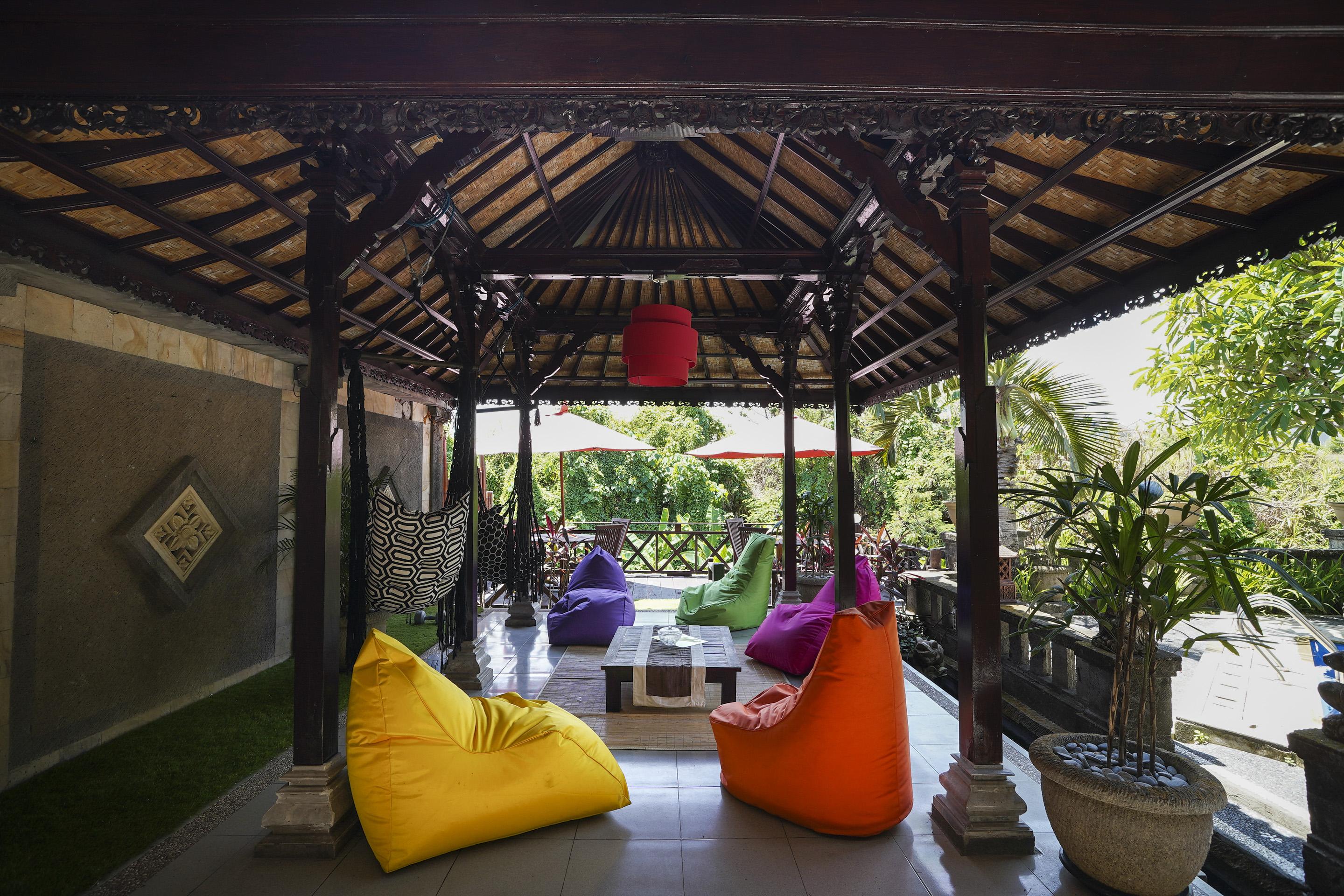 Oyo 2321 Griya Shanti Homestay Ketewel Exterior foto