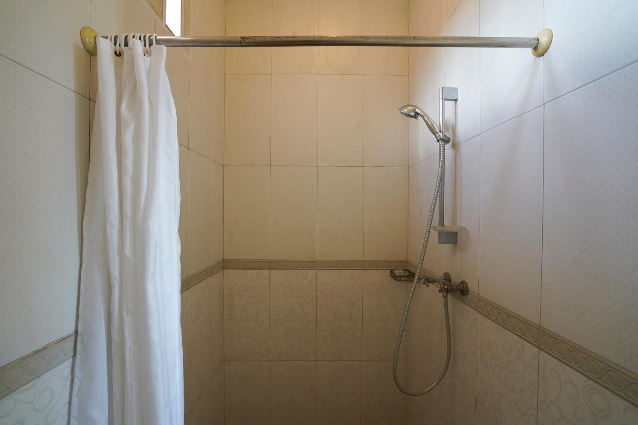 Oyo 2321 Griya Shanti Homestay Ketewel Exterior foto